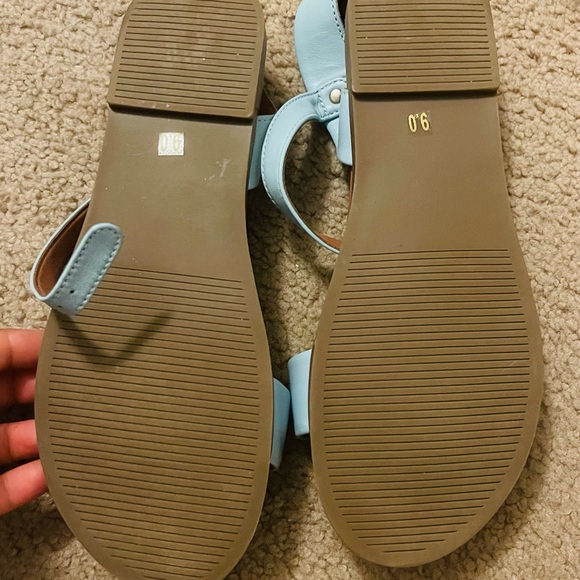 Pre-Owned Baby Blue Steve Madden Dina Sandals - Picture 3 of 3